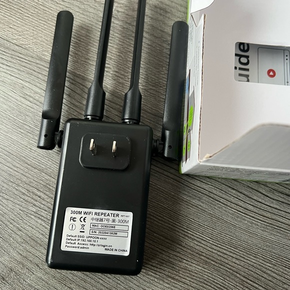 UPPOON”300Mbps
WiFi Range Extender
Expand Wi-Fi Network for
Ultimate Performance - Picture 2 of 4